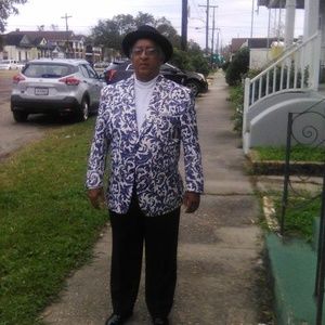 Meet your Posher, Patrick